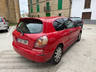 Nissan Almera 2006