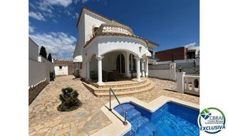 Casa en venta en Empuriabrava en Castelló d´Empúries
