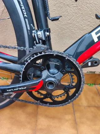 Bicicleta carretera Pinarello Carbono