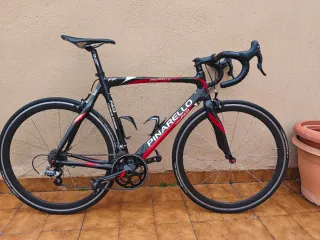 Bicicleta carretera Pinarello Carbono