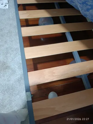 2 Camas Individuales Blancas