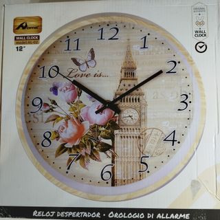 Reloj de Pared Love is...