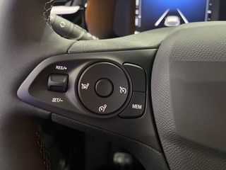 Opel Corsa 1.2T XHLHybrid 81kW GS eDCT