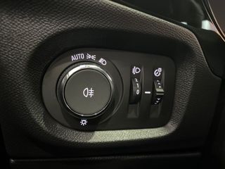 Opel Corsa 1.2T XHLHybrid 81kW GS eDCT