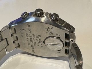 Reloj Swatch Cronógrafo Negro y Plateado