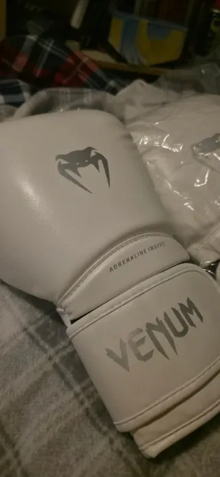 Guantes Venum Contender 1.5 Blancos Nuevos