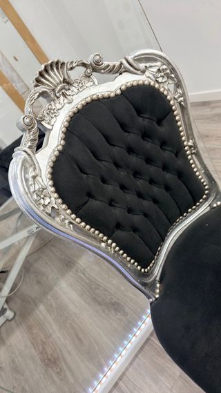 Silla estilo barroco terciopelo negro y plata
