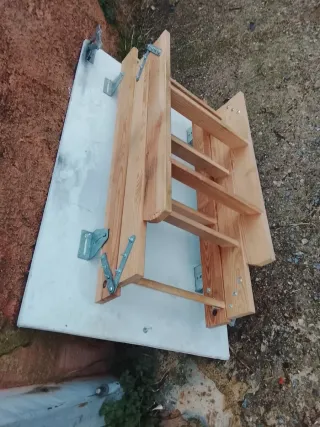 Escalera para altillo/techo plegable