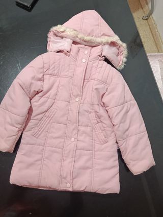 Chaqueta rosa niña con capucha