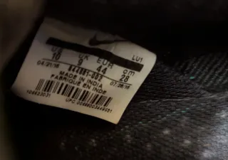 Nike Court Borough nere 44