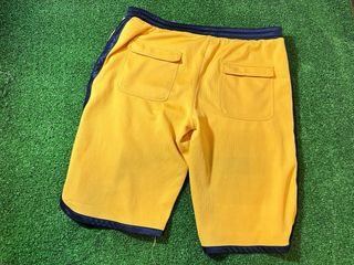 Calções Amarelos Cós Elástico 14 Anos (Grande)