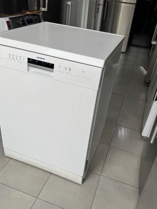 LAVAVAJILLAS SIEMENS TRES BANDEJAS