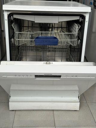 LAVAVAJILLAS SIEMENS TRES BANDEJAS
