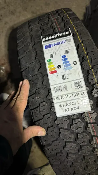 235/70R16 109T  good year