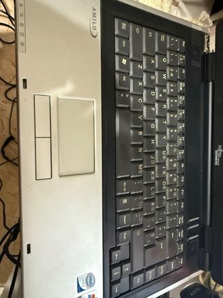 Portátil Fujitsu Siemens AMILO Intel Core 2 Duo