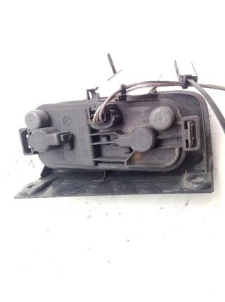 Opel 22754462 piloto tras izq vivaro a combi (x83)