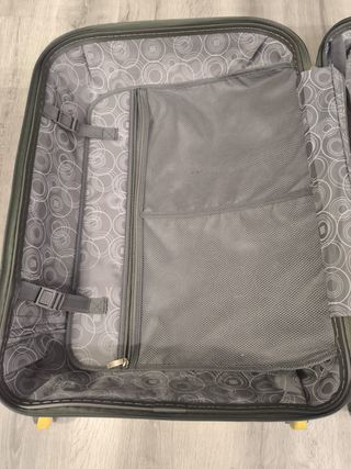 Maleta rígida BIBA amarilla con ruedas y candado