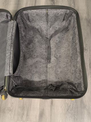 Maleta rígida BIBA amarilla con ruedas y candado