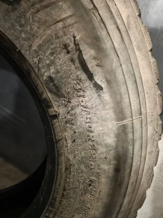 Neumático 315/80R22.5 156/150K