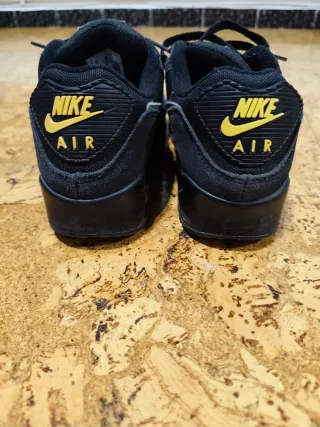 Zapatillas Nike Air Max Negras y Amarillas