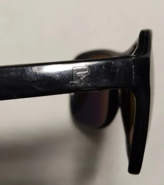 Occhiali da sole VUERNET neri e marroni