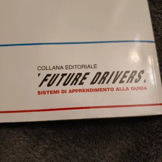 Il libro dei quiz per future drivers,