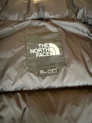 Chaqueta The North Face Nuptse Negra y Blanca