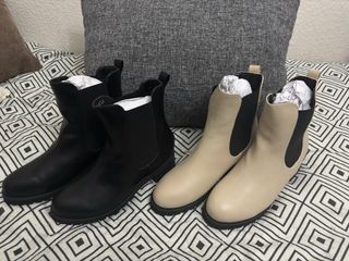 2 Paia di Stivali al Ginocchio da Donna