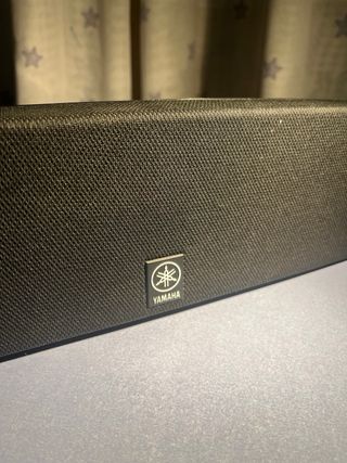 Altavoz Yamaha Negro