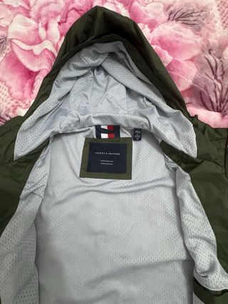 Cortavientos Tommy Hilfiger impermeable verde L