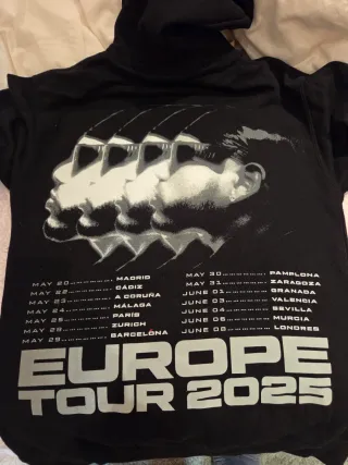 Sudadera Negra Mike Towers Europe Tour 2025