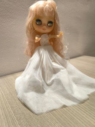 Muñeca Blythe Novia con Base