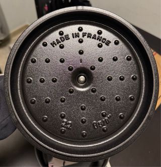 Cocotte Staub 22 cm blanco trufa