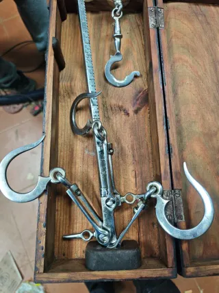 Balanza romana antigua cromado y caja original