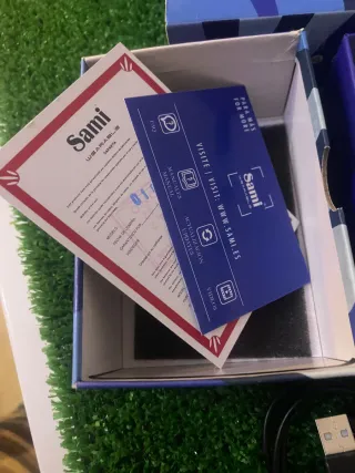 Reloj Sami Negro y Amarillo