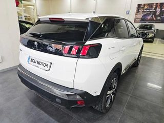 Peugeot 3008 PureTech 130 Allure EAT6 96 kW (130 CV)