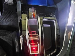 Peugeot 3008 PureTech 130 Allure EAT6 96 kW (130 CV)