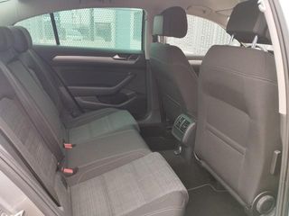 Volkswagen Passat Executive 2.0 TDI 110 kW (150 CV)