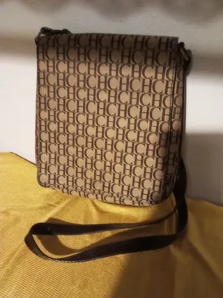 Bolso bandolera Carolina Herrera CH