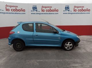 Faro antiniebla del der peugeot 206 1.4 i 22165145