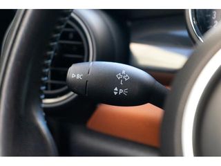 MINI MINI Cooper Cabrio 100 kW (136 CV)