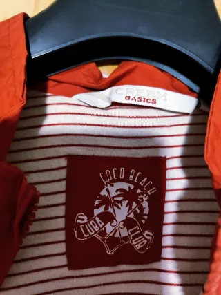 Chaqueta cortavientos Creem Basics Roja Mujer