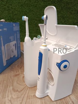 Braun Pro-1 + Irrigador Oxyjet - Cepillo Eléctrico + Irrigador Blanco Y Azul