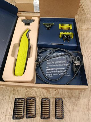 Philips OneBlade 360 Auténtico Barbero, afeitadora y recortadora  QP2834/31