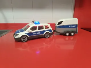 Coche de policía Playmobil con figura