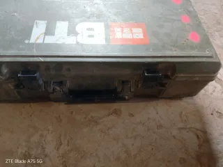 Caja para martillo o taladro