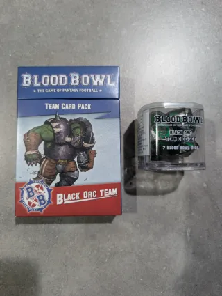 Blood Bowl Caja pintada y dados exclusivos