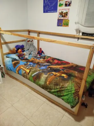 Cama Kura Ikea reversible 90x200 cm