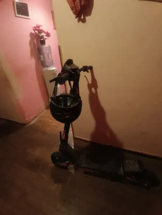 Vendo o cambio Patinete Kukirin G2