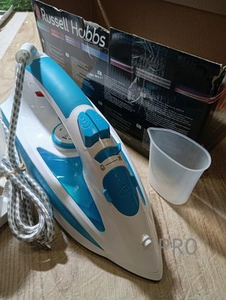 Plancha de Ropa - 20562-56 - Russell Hobbs